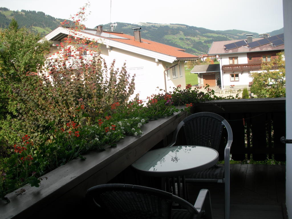 Neukumhof Apartman Westendorf Szoba fotó